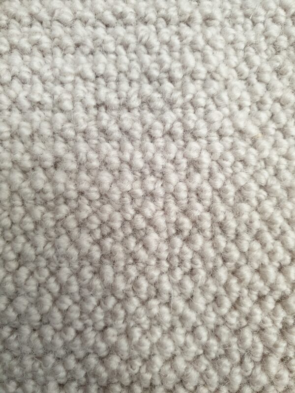 Avebury New Zealand Loop Custom Hardwick 4m x 10m