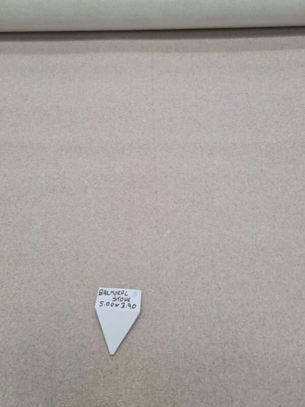 Balmoral 40oz Stone 5m x 3.9m